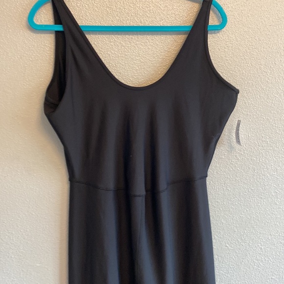 NWT- Old Navy- Sleevless powersoft 7/8 length bodysuit- Black1 Size XL Tall - Picture 5 of 10